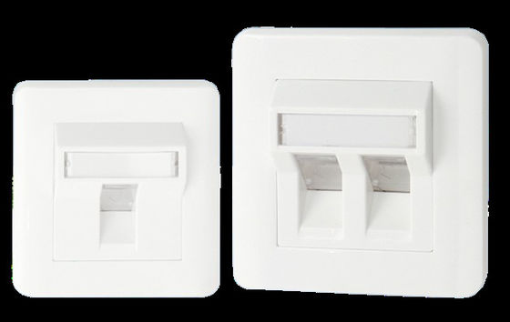 주문 40Gbps Backbones CAT7 소켓 600MHz 대역폭과 PoE++ 지원 online manufacture