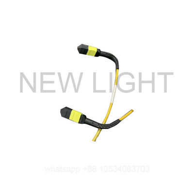 주문 40G/100G 1300nm MTP 섬유 점퍼, 고속 구조화 케이블링에 맞춤형 길이 online manufacture